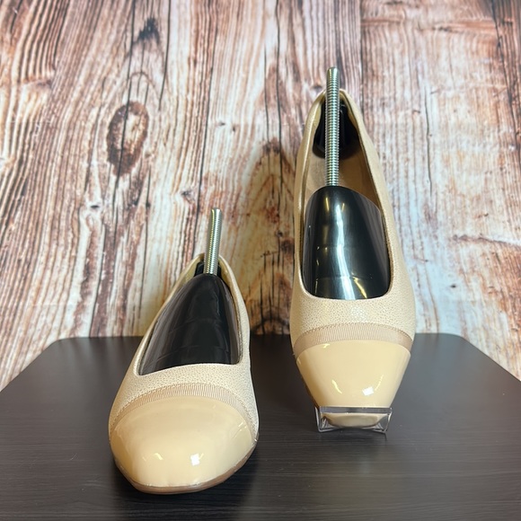 Clarks Unstructured Speckled Capped Toe Flats Womens Sz 8W - Picture 2 of 10